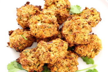 Veg. Pakora (25pcs- Family Pack)