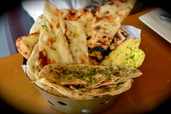 Roti ki rajshahi tokri